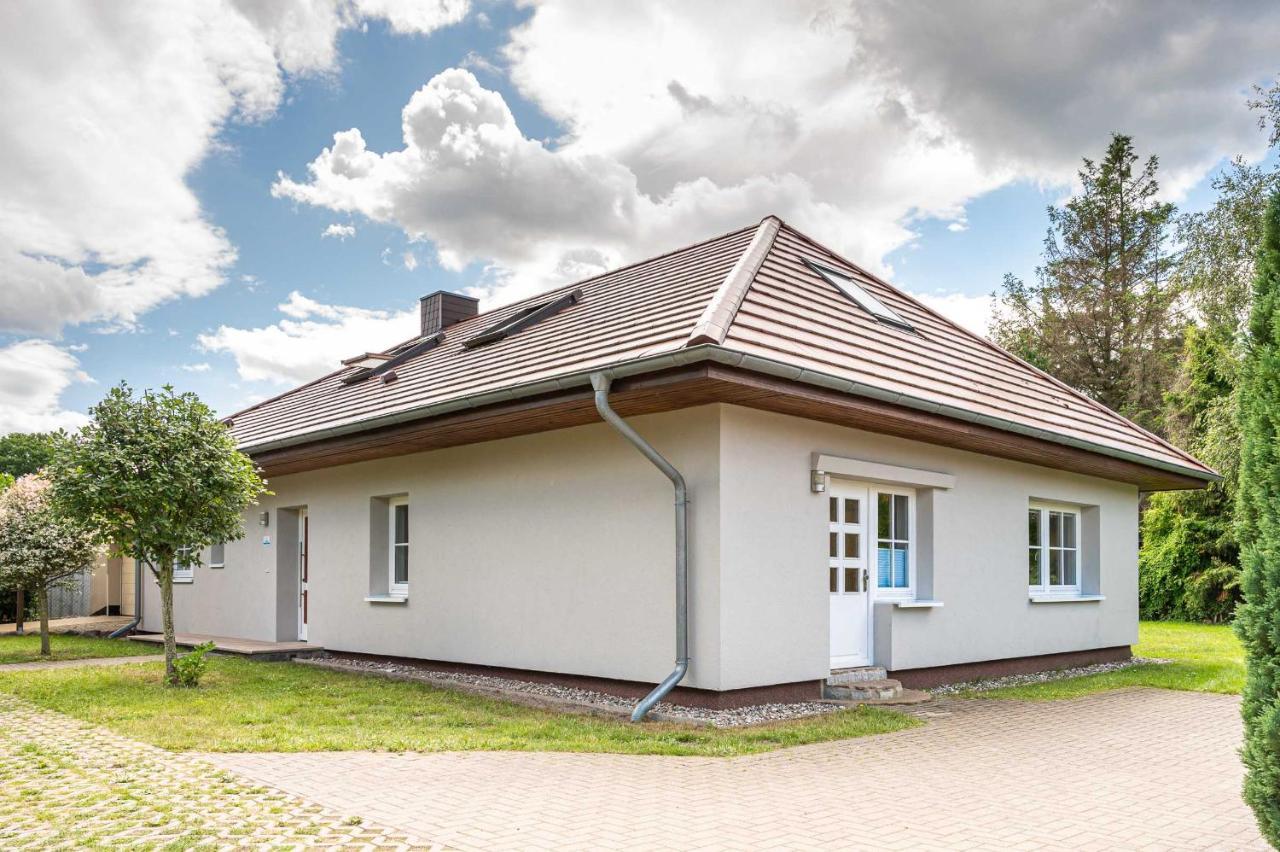 Seemannshus Born Exterior photo